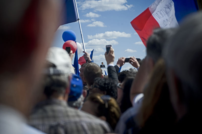 04_03BG1205_0549